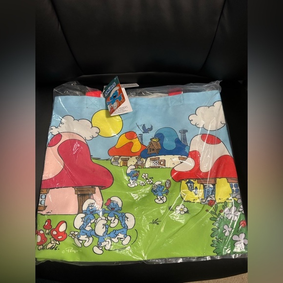 Loungefly Lafig Smurfs Village Life Cotton Canvas Tote Bag NWT & In Package - Picture 3 of 3